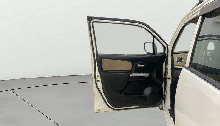 2017 Maruti Wagon R 1.0 LXI CNG, CNG, Manual, 41,573 km, LHS Front Door