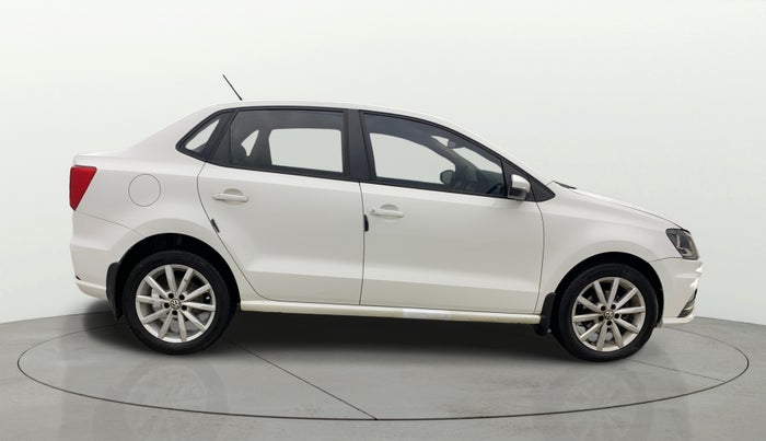 2017 Volkswagen Ameo HIGHLINE PLUS 1.5L AT 16 ALLOY, Diesel, Automatic, 1,45,469 km, Right Side View