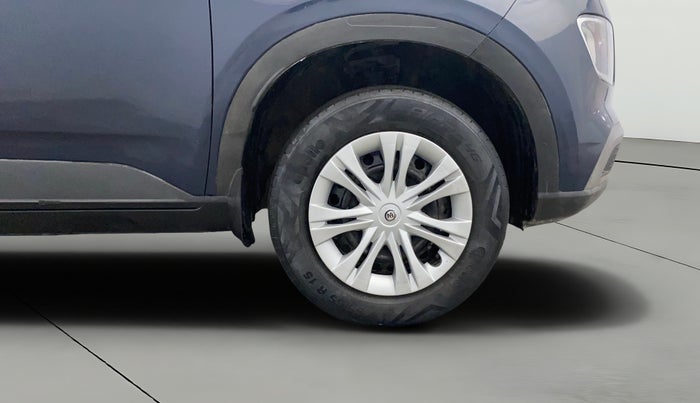 2021 Hyundai VENUE S 1.2, Petrol, Manual, 52,272 km, Right Front Wheel