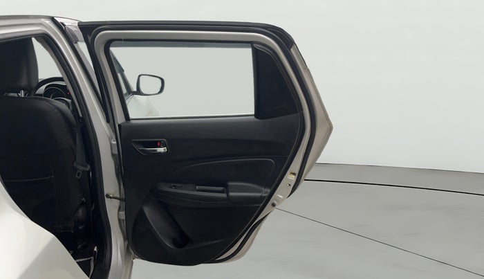 2024 Maruti Swift VXI, Petrol, Manual, 28,064 km, RHS Rear Door