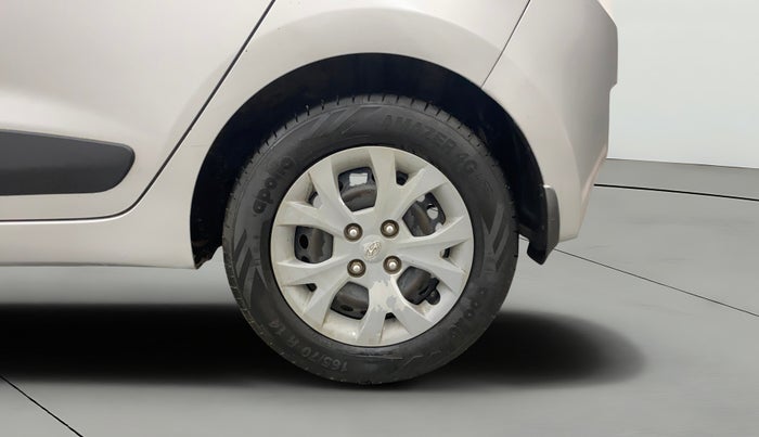 2016 Hyundai Grand i10 SPORTZ 1.2 KAPPA VTVT, Petrol, Manual, 77,525 km, Left Rear Wheel