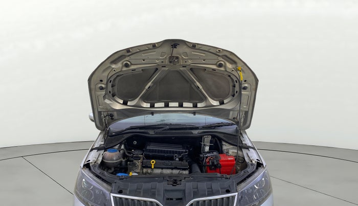 2017 Skoda Rapid STYLE 1.6 MPI AT, Petrol, Automatic, 46,339 km, Open Bonet