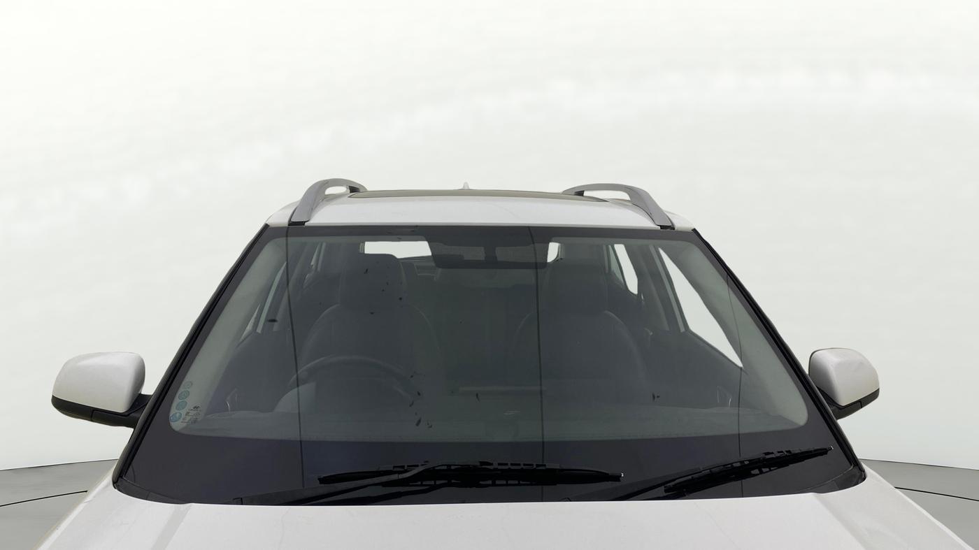 2020 Hyundai VENUE SX 1.0 (O) TURBO IMT, Petrol, Manual, 63,638 km, Front Windshield