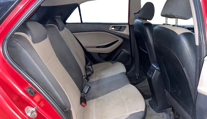 2017 Hyundai Elite i20 MAGNA EXECUTIVE 1.2, Petrol, Manual, 33,349 km, Right Side Rear Door Cabin