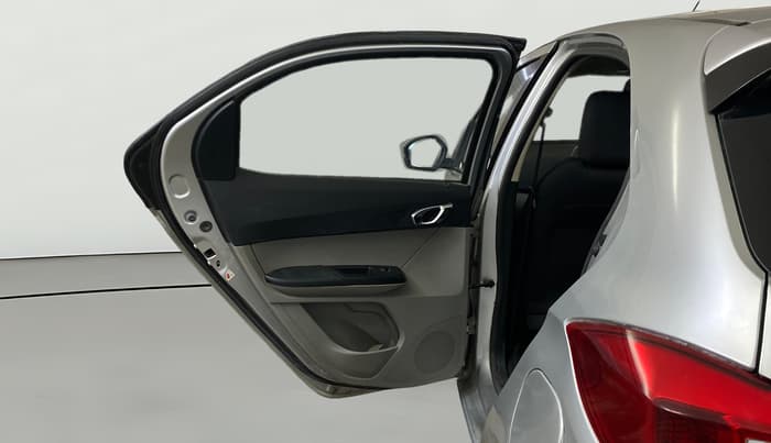 2016 Tata Tiago XZ PETROL, Petrol, Manual, 51,989 km, LHS Rear Door