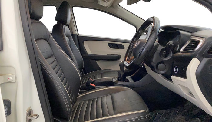 2021 Tata ALTROZ XT PETROL, Petrol, Manual, 61,105 km, Right Side Front Door Cabin