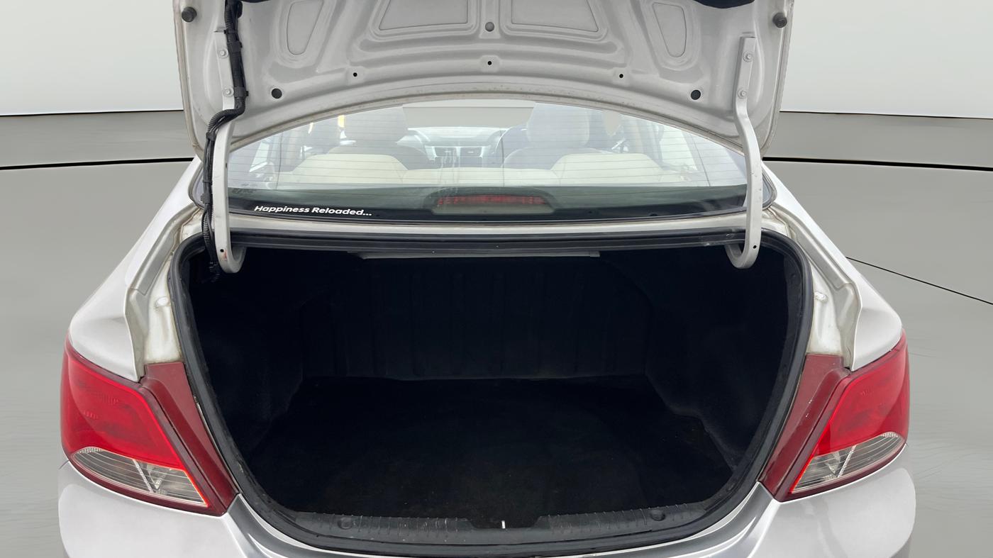 2016 Hyundai Verna 1.6 VTVT SX AT, Petrol, Automatic, 65,239 km, Boot Open Zoomed View