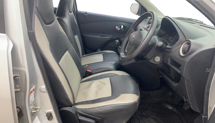 2018 Datsun Go T, Petrol, Manual, 1,20,402 km, Right Side Front Door Cabin