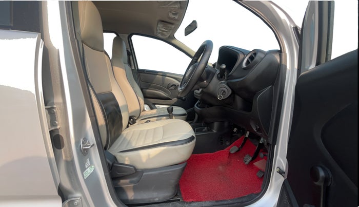 2019 Datsun Redi Go A, Petrol, Manual, 28,095 km, Right Side Front Door Cabin