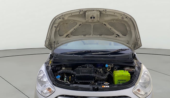 2016 Hyundai i10 MAGNA 1.1, CNG, Manual, 93,408 km, Open Bonet