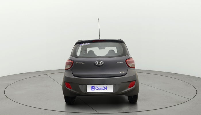 2016 Hyundai Grand i10 SPORTZ 1.2 KAPPA VTVT, Petrol, Manual, 76,656 km, Back/Rear