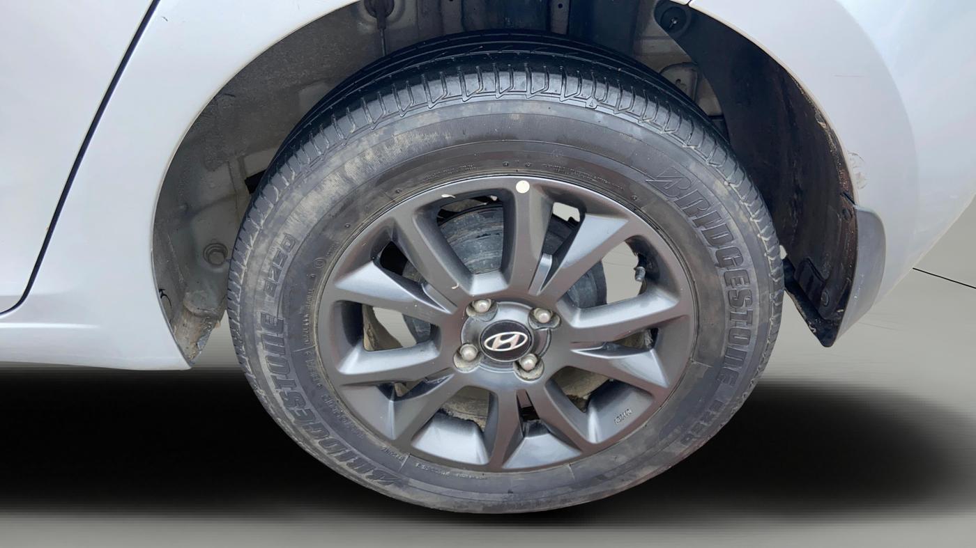 2019 Hyundai Elite i20 SPORTZ PLUS 1.2, Petrol, Manual, 35,759 km, Left Rear Wheel