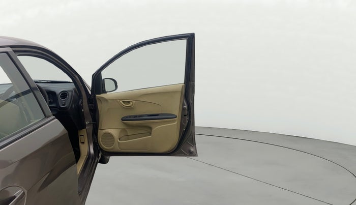 2015 Honda Amaze 1.2L I-VTEC SX, Petrol, Manual, 1,03,952 km, RHS Front Door