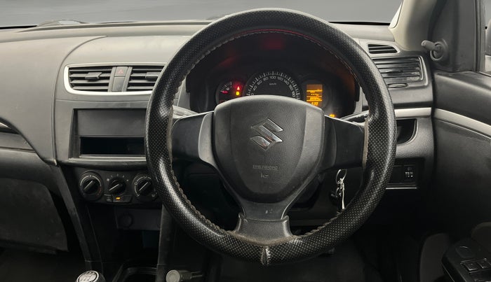 2017 Maruti Swift LXI (O), Petrol, Manual, 38,964 km, Steering Wheel Close Up
