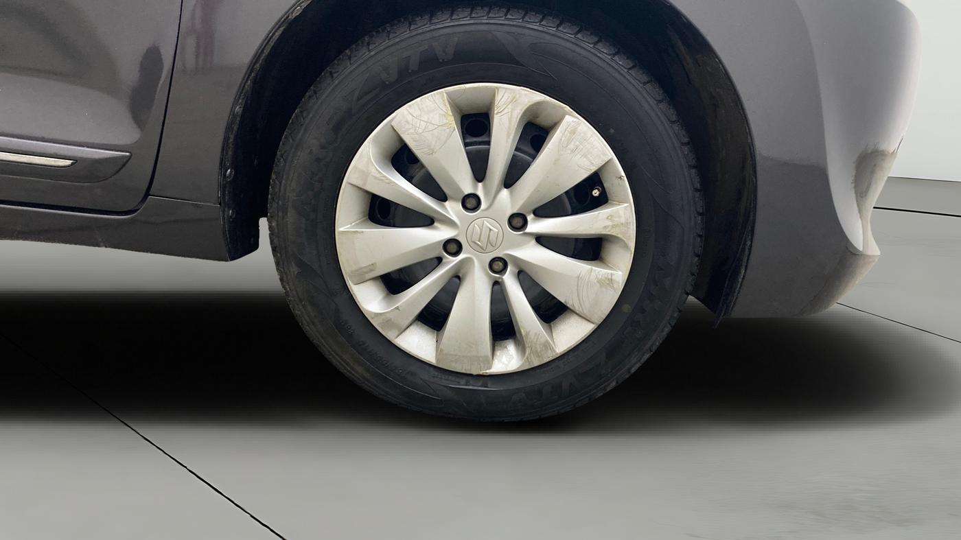 2018 Maruti Baleno DELTA PETROL 1.2, Petrol, Manual, 56,648 km, Right Front Wheel