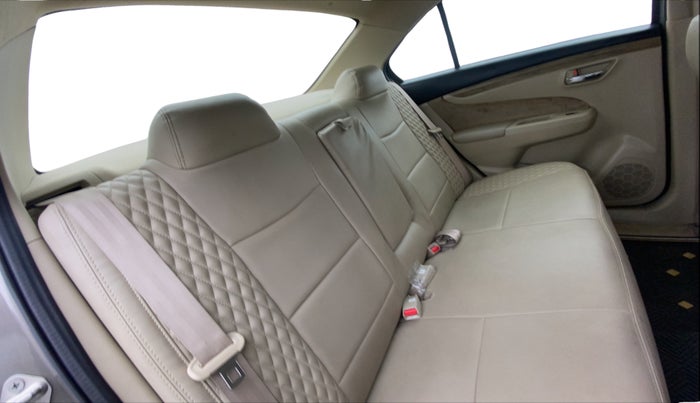 2018 Maruti Ciaz DELTA DIESEL 1.3, Diesel, Manual, 29,814 km, Right Side Rear Door Cabin