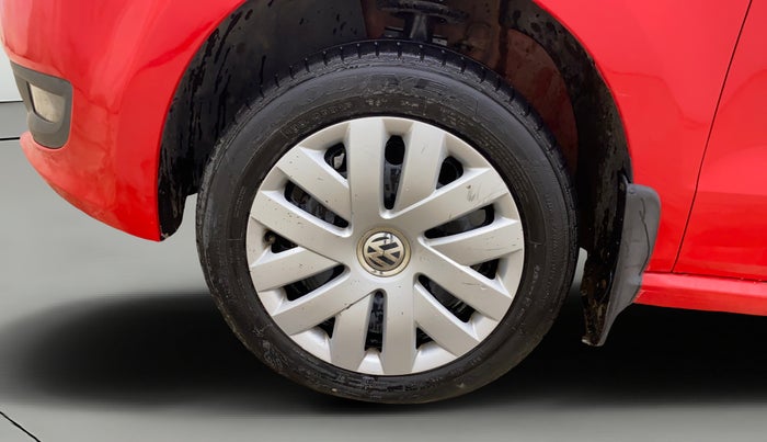 2013 Volkswagen Polo COMFORTLINE 1.2L PETROL, Petrol, Manual, 1,14,886 km, Left Front Wheel