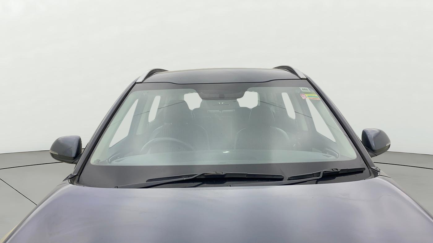 2023 KIA CARENS PRESTIGE 1.4 PETROL 7 STR, Petrol, Manual, 59,849 km, Front Windshield