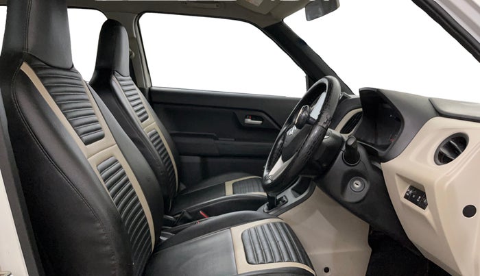 2024 Maruti New Wagon-R VXI CNG 1.0, CNG, Manual, 19,545 km, Right Side Front Door Cabin