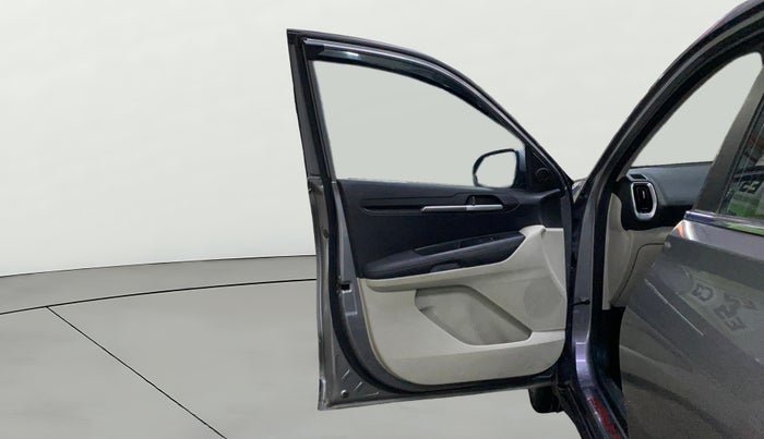 2021 KIA SONET HTX 1.0 IMT, Petrol, Manual, 57,281 km, LHS Front Door