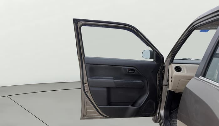 2021 Maruti New Wagon-R LXI CNG 1.0, CNG, Manual, 63,468 km, LHS Front Door