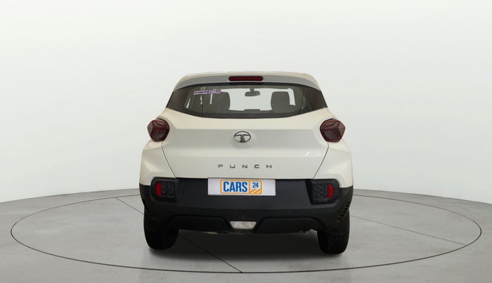 2022 Tata PUNCH ADVENTURE AMT, Petrol, Automatic, 30,374 km, Back/Rear