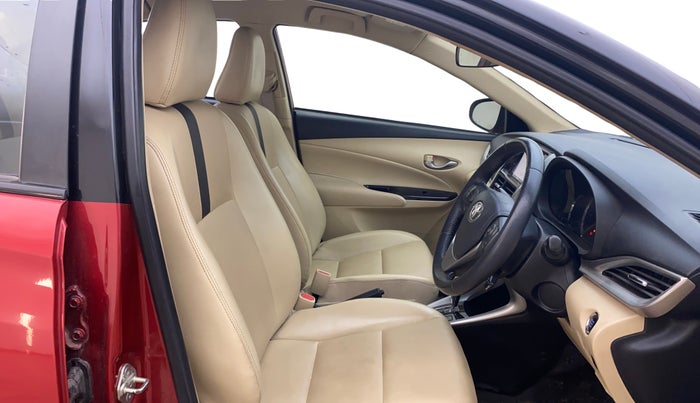 2020 Toyota YARIS V CVT, Petrol, Automatic, 67,534 km, Right Side Front Door Cabin