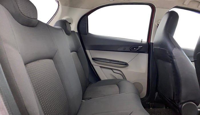 2017 Tata Tiago WIZZ EDITION PETROL, Petrol, Manual, 85,636 km, Right Side Rear Door Cabin