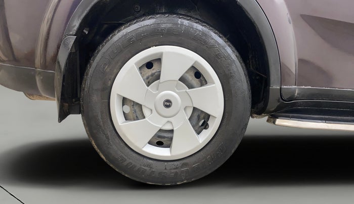 2019 Mahindra XUV500 W7, Diesel, Manual, 82,775 km, Right Rear Wheel