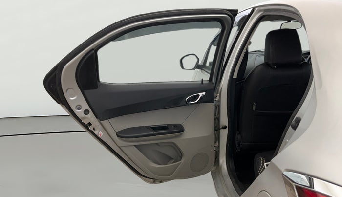 2017 Tata Tiago XZ PETROL, Petrol, Manual, 64,015 km, LHS Rear Door