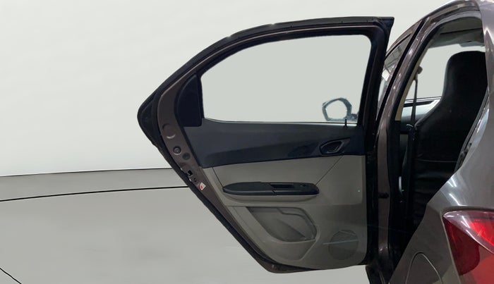 2017 Tata Tiago XT PETROL, Petrol, Manual, 73,175 km, LHS Rear Door