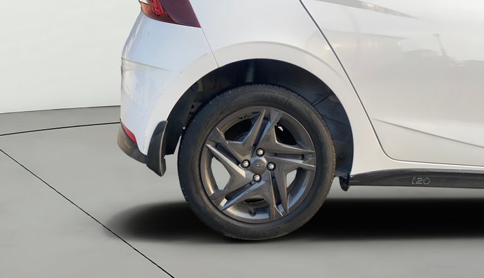 2023 Hyundai NEW I20 SPORTZ 1.2 MT, Petrol, Manual, 48,674 km, Right Rear Wheel