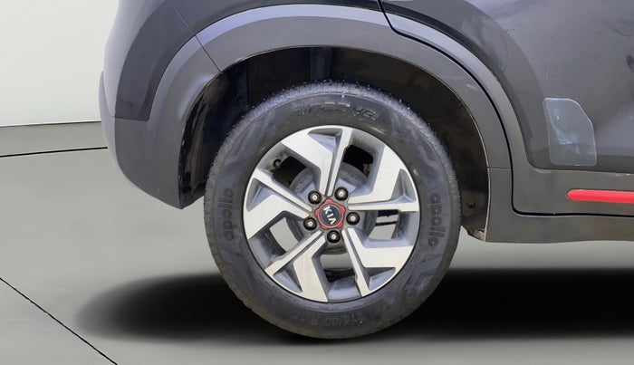 2021 KIA SONET GTX PLUS 1.5 AT, Diesel, Automatic, 40,112 km, Right Rear Wheel