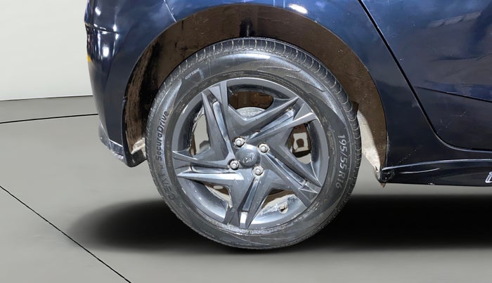 2021 Hyundai NEW I20 SPORTZ 1.2 AT, Petrol, Automatic, 24,998 km, Right Rear Wheel