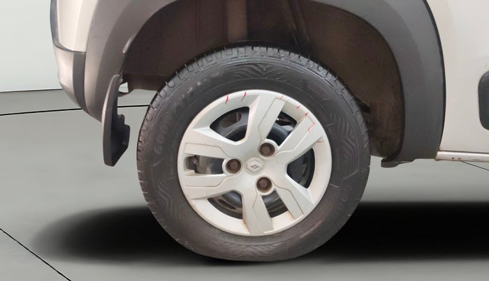 2016 Renault Kwid RXT 0.8, Petrol, Manual, 93,380 km, Right Rear Wheel