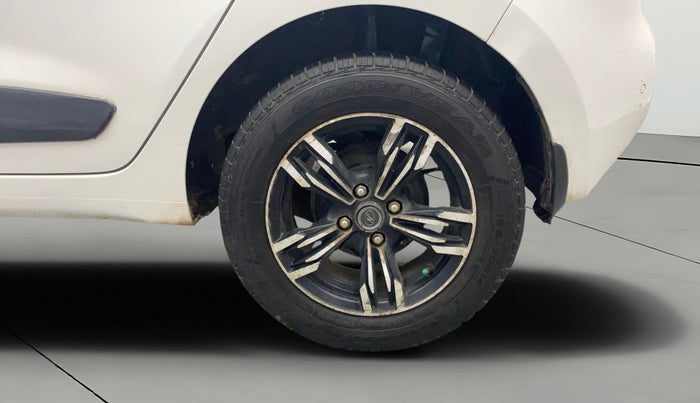 2018 Hyundai Grand i10 SPORTZ 1.2 KAPPA VTVT, Petrol, Manual, 67,896 km, Left Rear Wheel