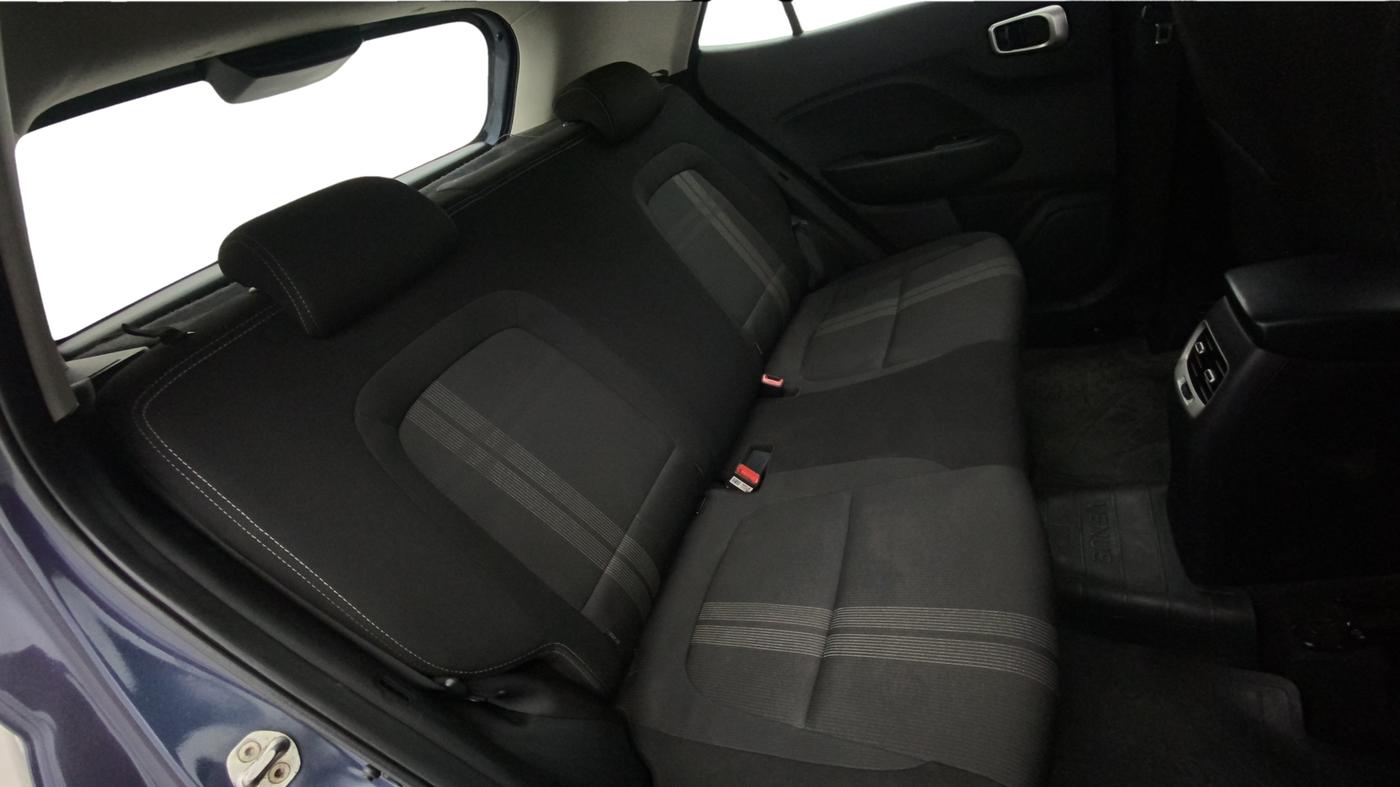 2021 Hyundai VENUE SX 1.0 TURBO, Petrol, Manual, 1,08,866 km, Right Side Rear Door Cabin