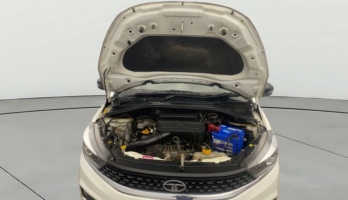 2022 Tata Tiago XZA PLUS DUAL TONE PETROL, Petrol, Automatic, 24,930 km, Open Bonet