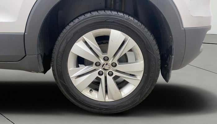 2021 Skoda KUSHAQ AMBITION 1.0L TSI MT, Petrol, Manual, 1,47,180 km, Left Rear Wheel