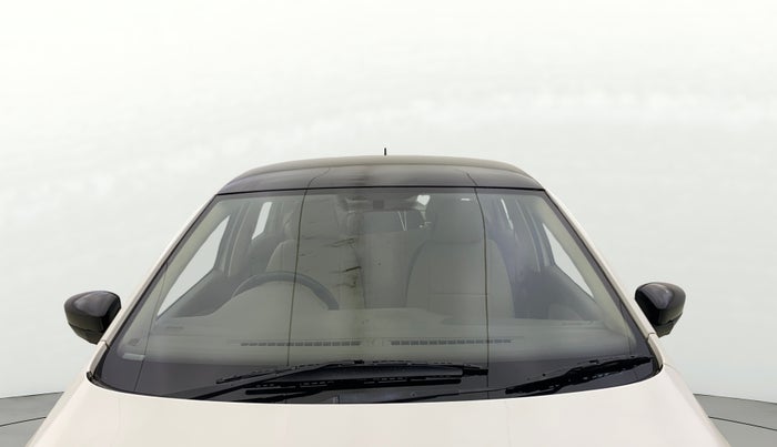 2013 Skoda Rapid AMBITION 1.6 MPI MT PLUS, Petrol, Manual, 83,915 km, Front Windshield