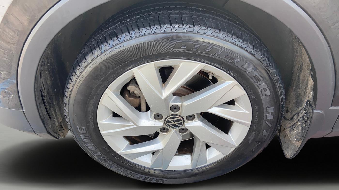 2023 Volkswagen TIGUAN ELEGANCE 2.0 TSI DSG, Petrol, Automatic, 71,119 km, Left Front Wheel