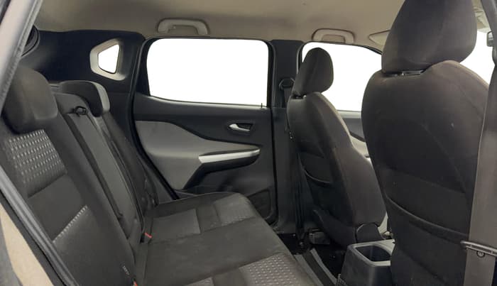 2022 Nissan MAGNITE XV MT, Petrol, Manual, 49,911 km, Right Side Rear Door Cabin
