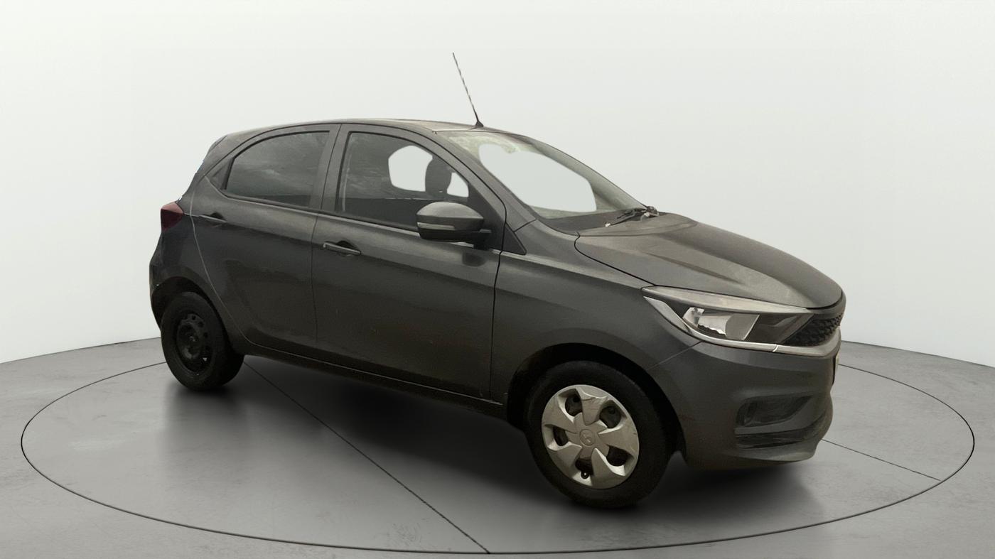 2021 Tata Tiago XT (O) PETROL, Petrol, Manual, 29,919 km, Right Front Diagonal
