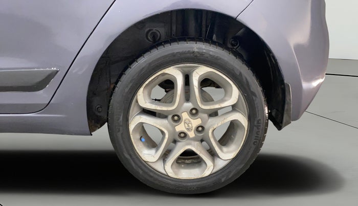 2016 Hyundai Elite i20 ASTA 1.4 CRDI (O), Diesel, Manual, 1,11,907 km, Left Rear Wheel