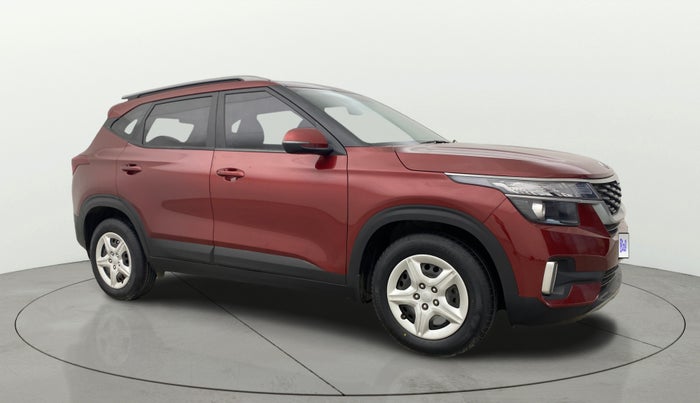 2021 KIA SELTOS HTK 1.5 PETROL, Petrol, Manual, 1,27,599 km, Right Front Diagonal