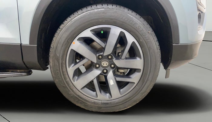 2022 Tata Safari XZA PLUS, Diesel, Automatic, 46,519 km, Right Front Wheel