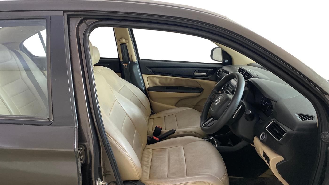 2019 Honda Amaze 1.2L I-VTEC V CVT, Petrol, Automatic, 62,038 km, Right Side Front Door Cabin