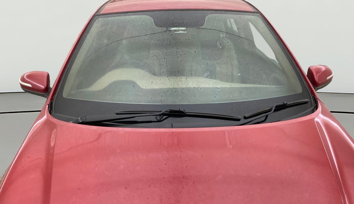 2015 Hyundai Elite i20 ASTA 1.2, CNG, Manual, 1,04,472 km, Front Windshield