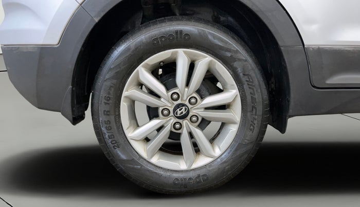 2017 Hyundai Creta E PLUS 1.6 PETROL, Petrol, Manual, 68,949 km, Right Rear Wheel