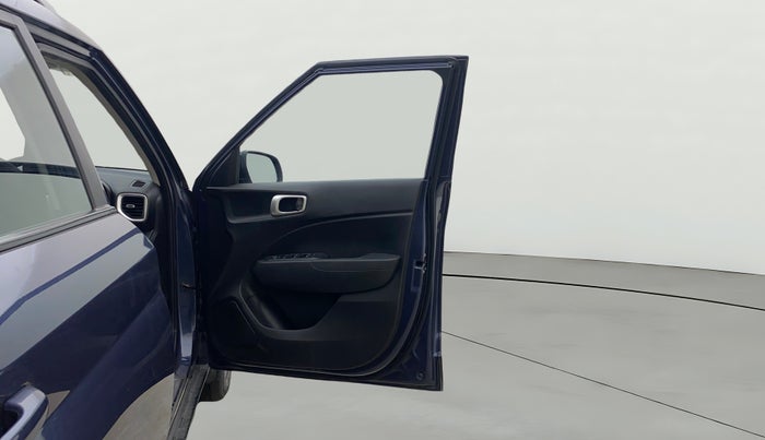 2020 Hyundai VENUE SX 1.0 TURBO, Petrol, Manual, 45,721 km, RHS Front Door